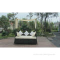 Comfortable Hand-Woven Outdoor Rattan Daybed For Garden / P